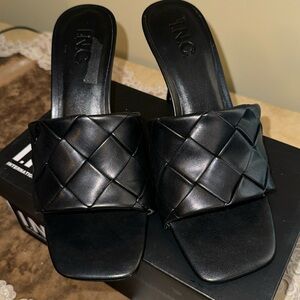 BRAND NEW BLACK INC HEELS SIZE 8